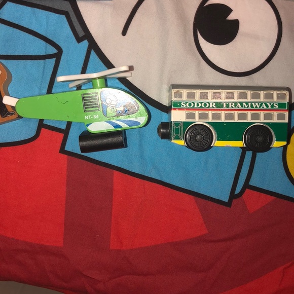 Train accessories building helipad helicopter - Picture 3 of 10